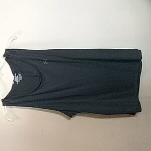 Men's under armor tank top size xl